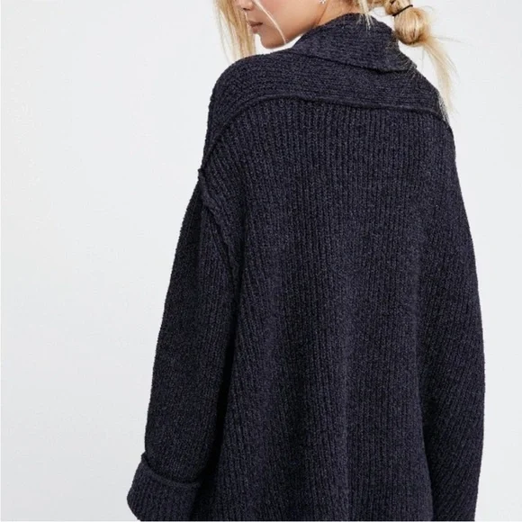 Free people Low tide cardigan navy blue knit sweater open slouchy extra small S - Picture 12 of 13